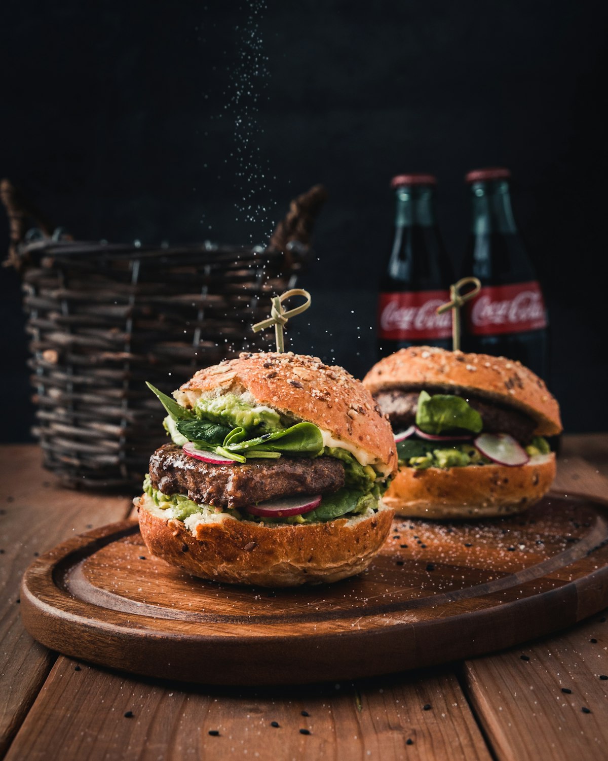 Chef Burger de Dom Burger — la hamburguesa insignia con salsa especial de la casa